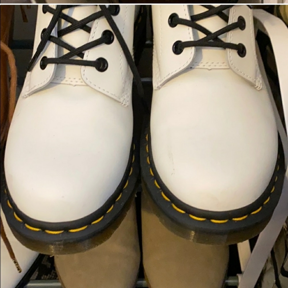 Dr Martens White